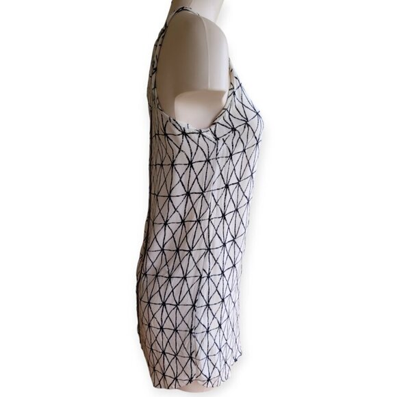 100% Silk A.L.C. Black and White Shift Dress Size 2 - Picture 5 of 11